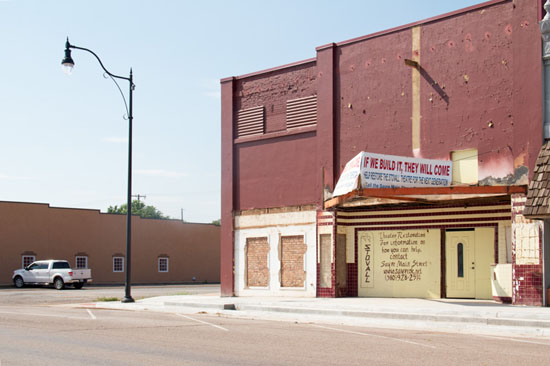 stovall_theatre_sayre_oklahoma_j66_550